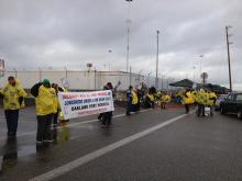 TWSC Banner Supports Port Workers And ILWU NW members who work on grain